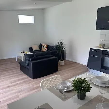 Au Calme Avec Jardin Privatif Dans Maison * كانيو سور مير